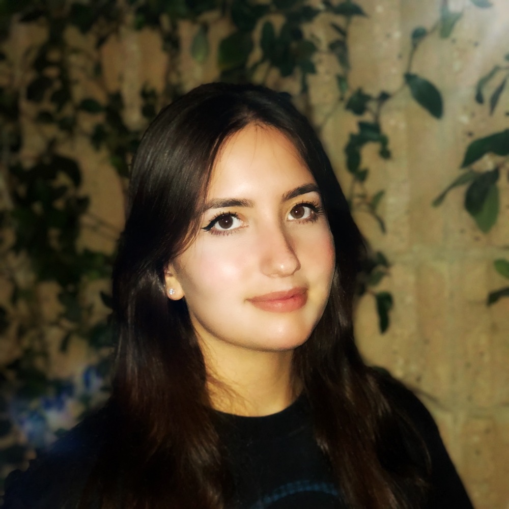 Meet your Posher, Victoria